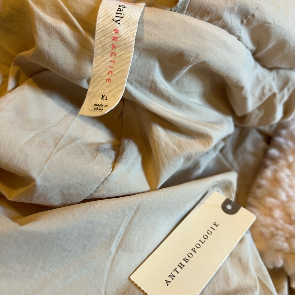 NWT Anthropologie size XS faux shearling crop zip up jacket - Picture 8 of 12